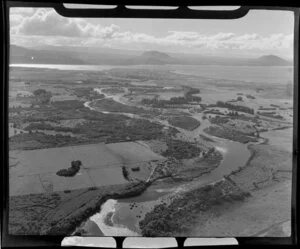 Tongariro river, looking toward Lake Taupo
