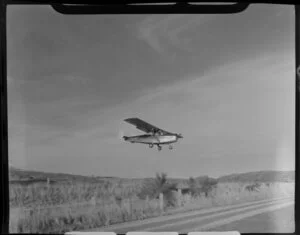 Chrislea Ace aircraft in flight, Southland