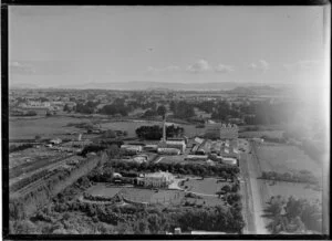 Otahuhu, Auckland, featuring Coutts family residence in foreground, and Dominion Brewery