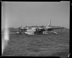 Tasman Empire Airways Limited Short S.45 Solent flying boat, R.M.A Araragi (ZK-AMM), having landed at Evans Bay, Wellington