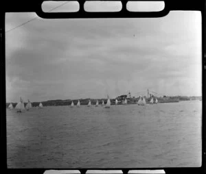 HMNZS Bellona at the 100th Anniversary Day regatta, Auckland Harbour