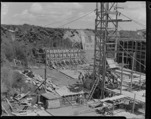 Mt Albert Reservoir, Auckland, under construction by Williamson Construction Company