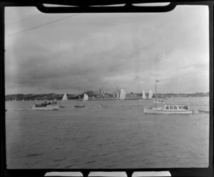 HMNZS Bellona at the 100th Anniversary Day regatta, Auckland Harbour