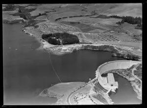 British Empire Games rowingvenue, Lake Karapiro dam, Waikato