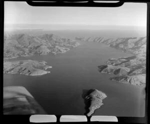 Akaroa Harbour, Banks Peninsula, Canterbury