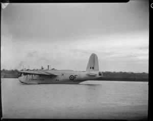 Royal Air Force Sunderland seaplane, Mechanics Bay, Auckland