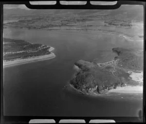 Matakana and harbour entrance, Kawau Bay