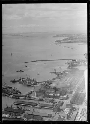 Eastern wharves and waterfront, Auckland