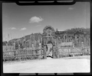 Maori carved wooden gateway at Whakarewarewa Pa, Rotorua