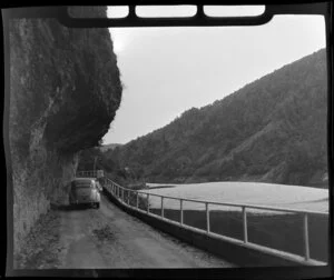 Morris Minor car below Hawks Crag, Buller River