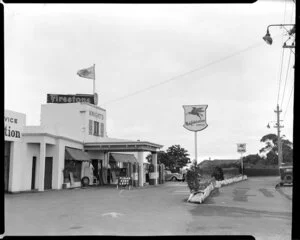 Knight's Service Station, with Mobil petrol signs, Great South Road, Otahuhu, Auckland