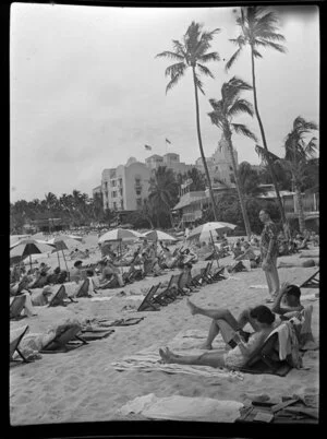 Beach scene, Honolulu, Hawaii