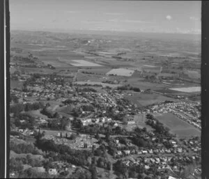 Havelock North, showing cemetery, Iona college and surrounding area