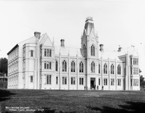 Wellington College building