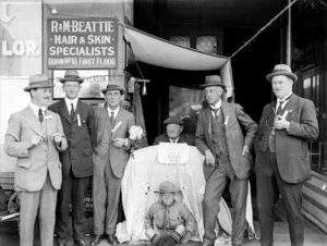 Relief workers during the 1918 influenza epidemic, Christchurch