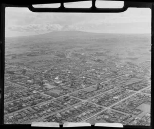 Hawera, Taranaki, with Mount Taranaki in the background