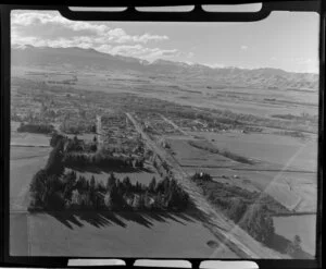 Fairlie, Mackenzie District, Canterbury Region, including [Strathconan Park?], surrounding farmland and Southern Alps