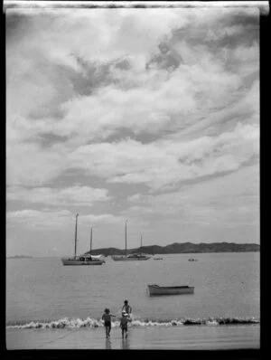 Beach at Paihia, Bay of Islands