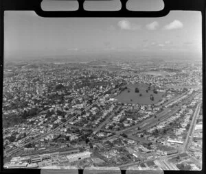 Remuera, showing Remuera Road, Auckland