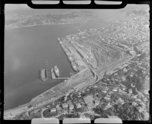 Ships moored at wharves, Aotea Quay, Wellington