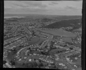 Whangarei, showing houses and racecourse