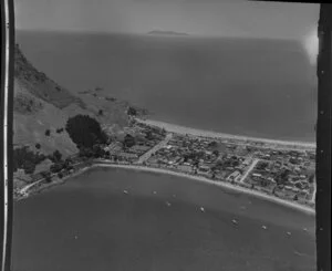 Mount Maunganui, Bay of Plenty, showing Marine Parade, beach and township