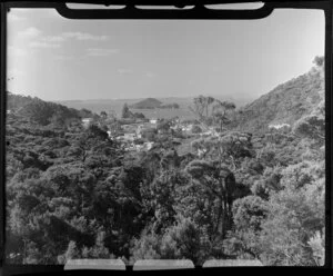 Paihia, Bay of Islands, looking out towards ocean