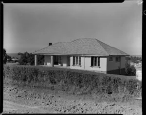 Maxwell subdivision, Mairangi Bay, North Shore, Auckland, showing single house