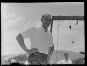 Buck Hassall at Otehei Bay Lodge during the NAC (New Zealand National Airways Corporation) Bay of Islands scenic flight
