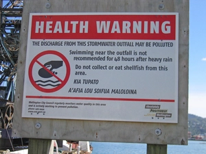Health warning, Wellington harbour