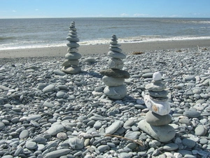 Beach stone sculptures