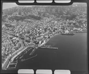 Wellington city, shows wharves and Lambton Harbour