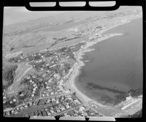 Plimmerton, Porirua, Wellington, showing beach and Karehana Bay