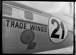 Side view of a KLM DC6 liftmaster aircraft at the 1953 London-Christchurch Air Race, Harewood Airport, Christchurch