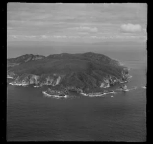 Mayor Island, Whangamata Harbour