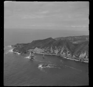 Mayor Island, Whangamata Harbour