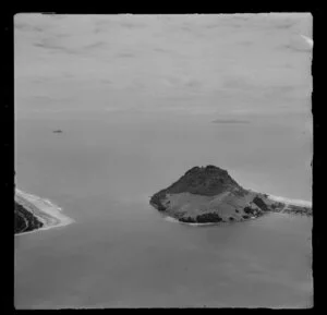 Tauranga Harbour entrance, including Mount Maunganui in the foreground