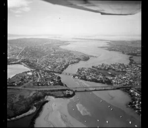 Pakuranga, Auckland, with bridges
