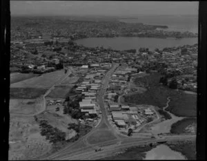 Takapuna, North Shore, Auckland, including Lake Pupuke and Barrys Point Road
