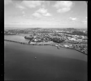 Auckland wharves and Parnell