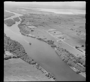 Ohinewai, Waikato District, showing Waikato River and Lake Rotongaro