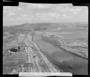 Huntly, Waikato District, showing Waikato River