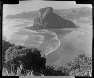 Beach at Piha, Auckland, showing Lion Rock