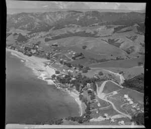 Langs Beach, Northland, showing houses and hills