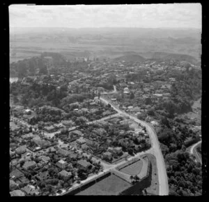 Wanganui, showing Saint Johns Hill, Great North Road, Kent Road and Saint Leonard Street, with farmland and hills beyond