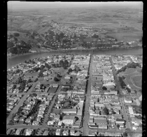 Victoria Avenue, Whanganui, including Whanganui River