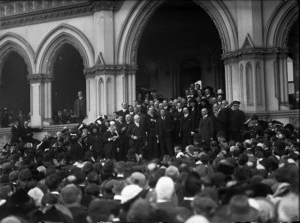 Politicians and a crowd, outside Parliament Buildings, upon the declaration of war with Germany
