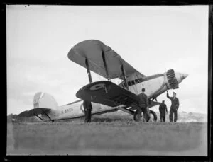 Royal New Zealand Air Force base, Hobsonville. Fairey Gordon plane