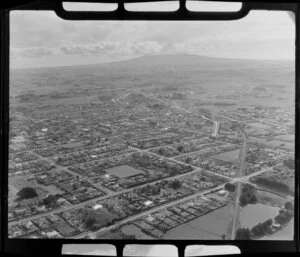 Hawera, Taranaki, with Mount Taranaki in the background