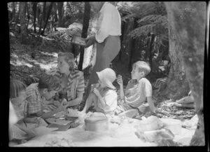 Unidentified family having a picnic, Maraetai, Auckland